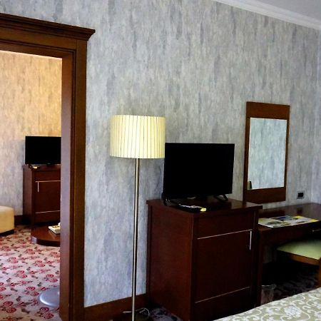 Queen Thermal Resort Hotel Emet Kültér fotó